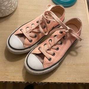 Girls Leather Converse